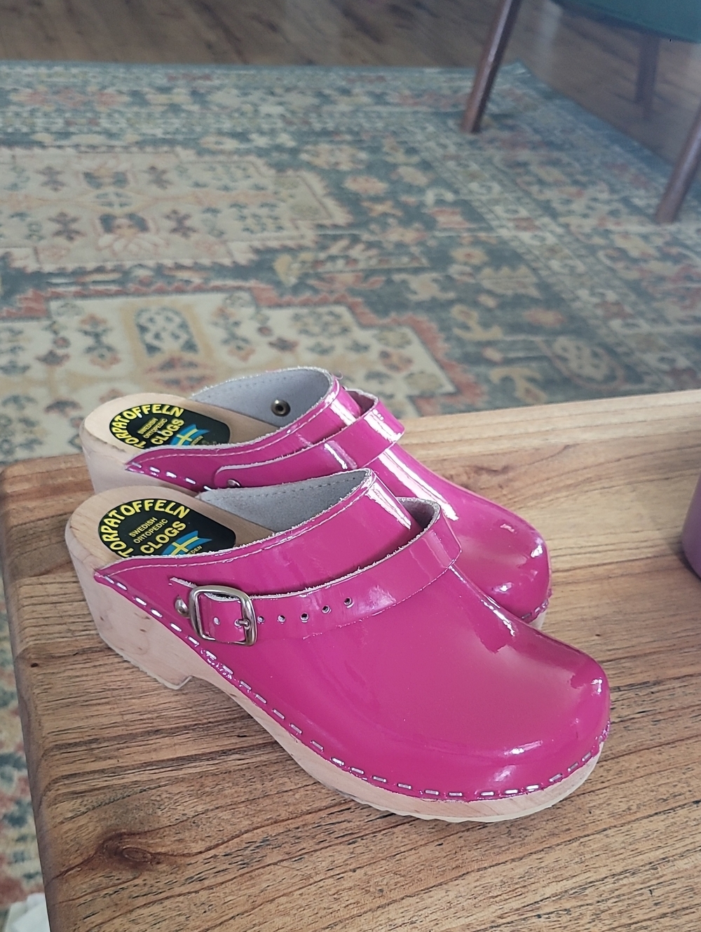 Kids Pink Patent Clog Shoes with Buckle